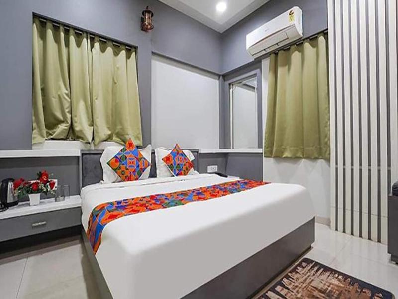 Fabhotel Imperial Suites image