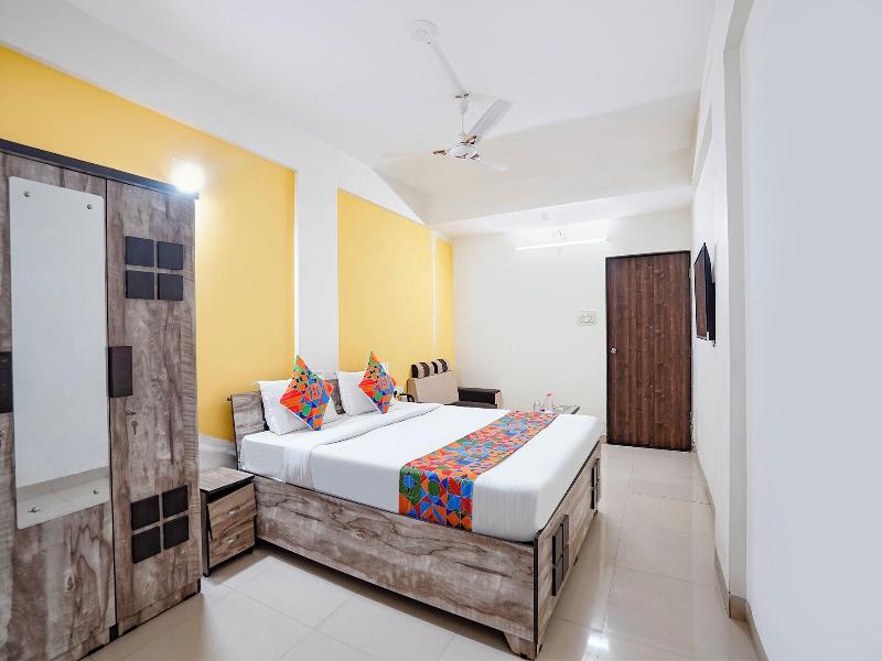 Fabhotel Relax image