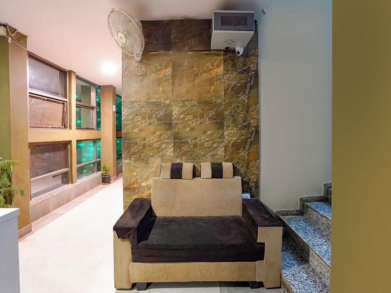 Fabhotel Relax image