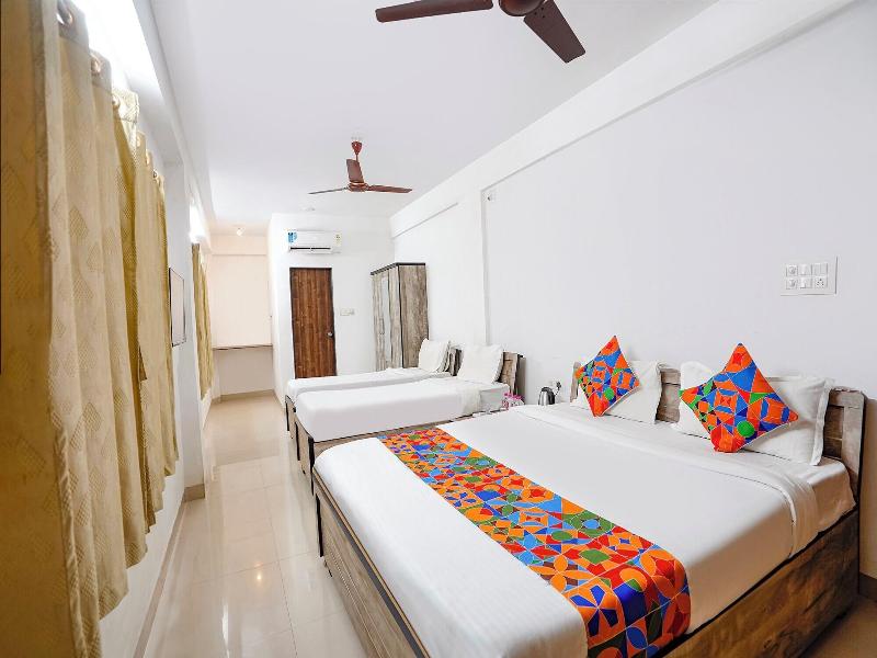 Fabhotel Relax image