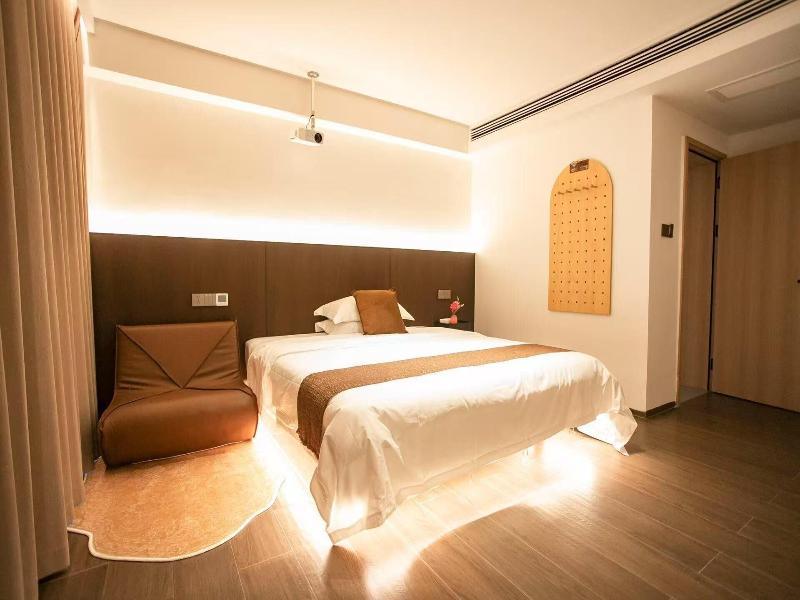 Everchanging Seasons Homestay image