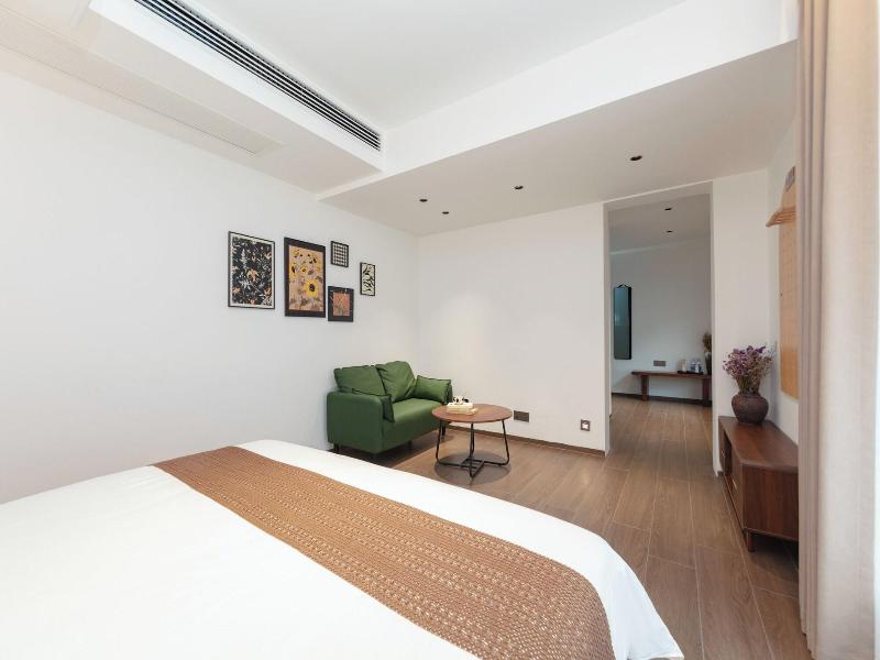 Everchanging Seasons Homestay image
