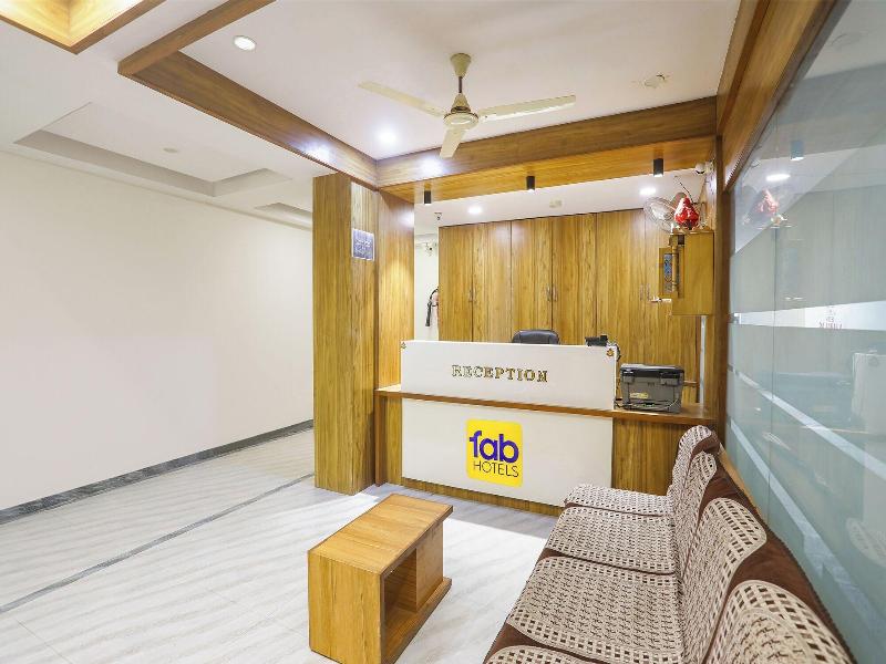 Fabhotel Raj Villa image