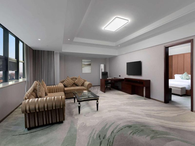 Wyndham Garden Qianjiang Downtown image 4