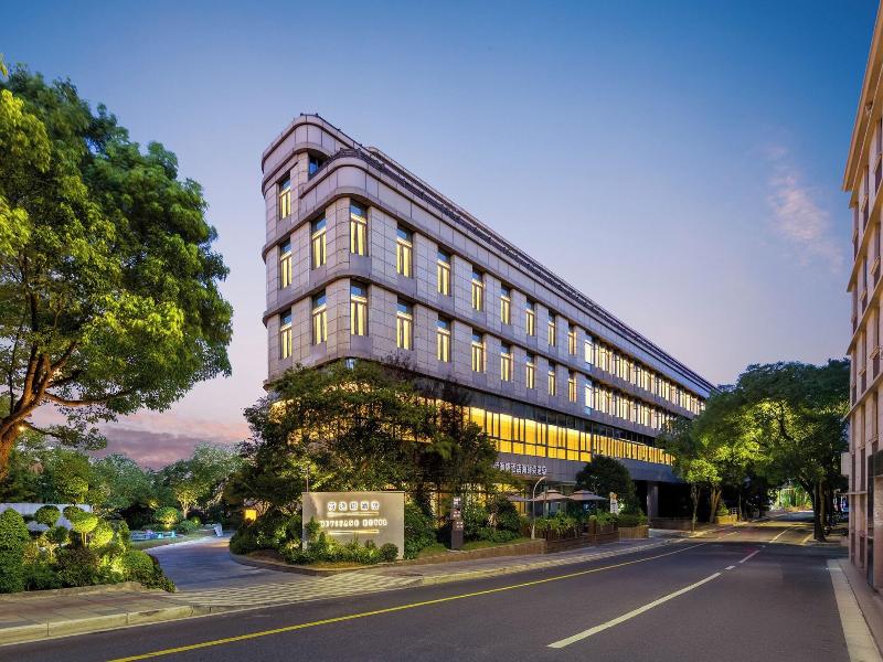 Shanghai Hongqiao Heyitang Hotel image