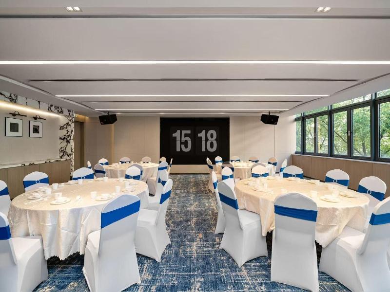 Shanghai Hongqiao Heyitang Hotel image