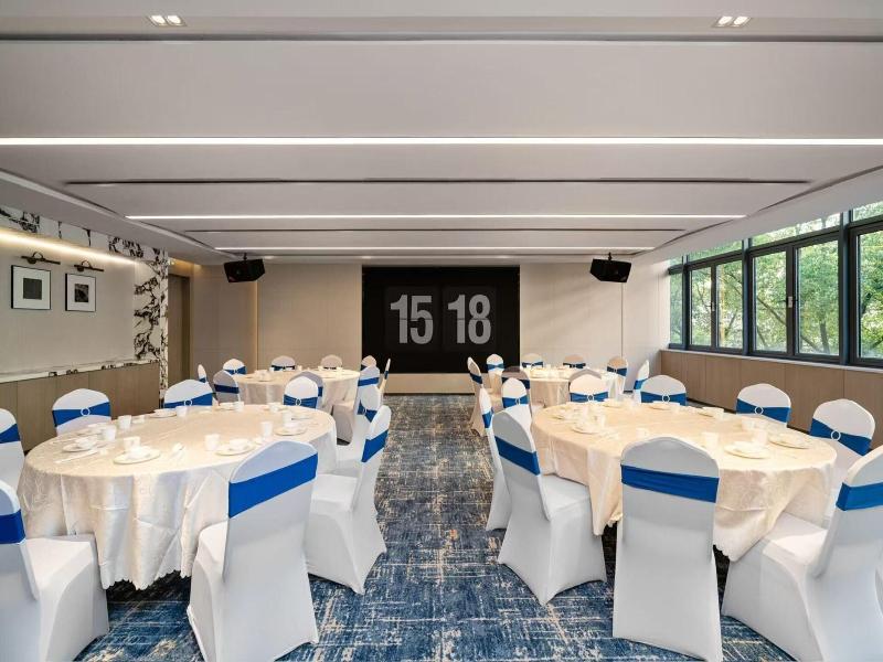 Shanghai Hongqiao Heyitang Hotel image