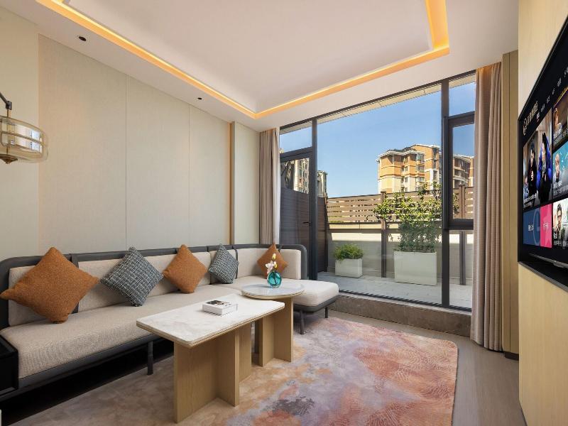 Shanghai Hongqiao Heyitang Hotel image