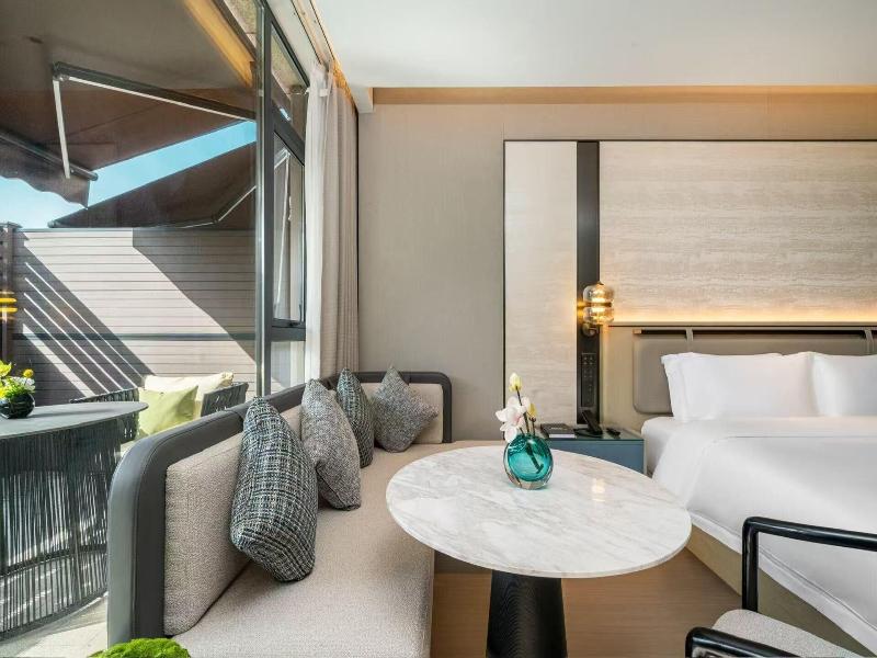 Shanghai Hongqiao Heyitang Hotel image