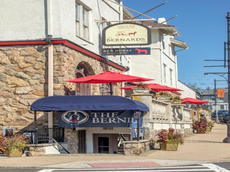 Bernards Inn image
