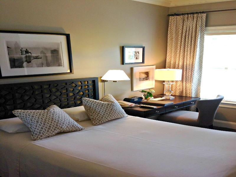 Bernards Inn image