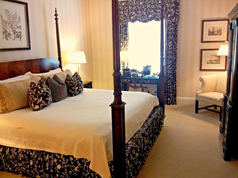 Bernards Inn image