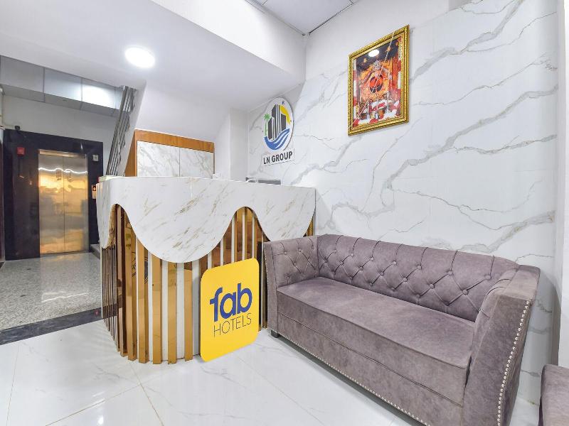Fabhotel Grand Bala image