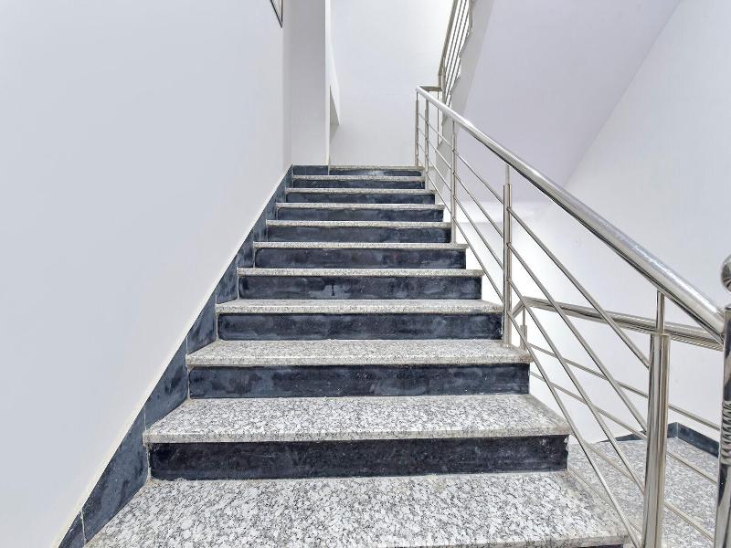 Fabhotel Grand Bala image