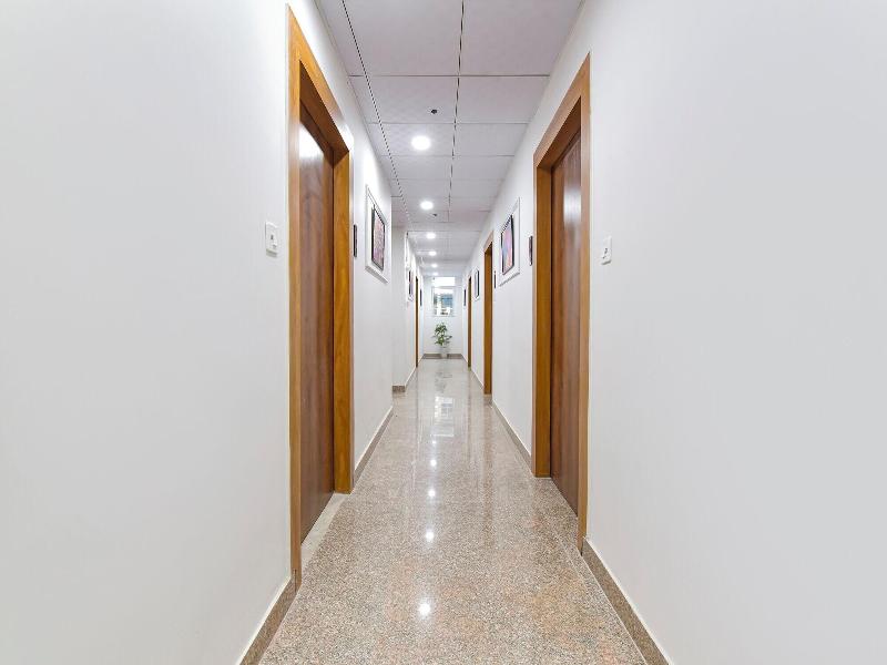 Fabhotel Grand Bala image