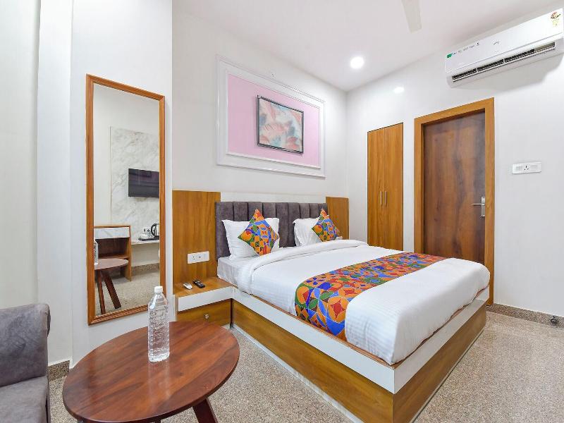 Fabhotel Grand Bala image
