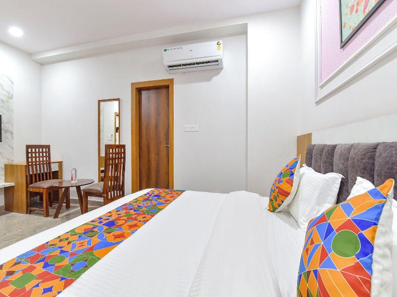 Fabhotel Grand Bala image