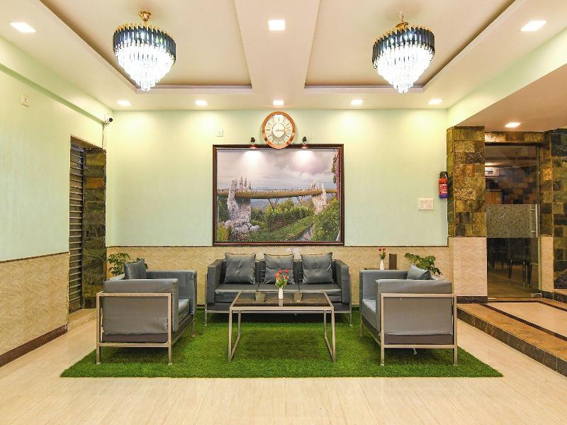 Fabhotel Prime Familto image