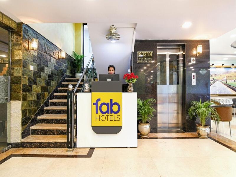 Fabhotel Prime Familto image