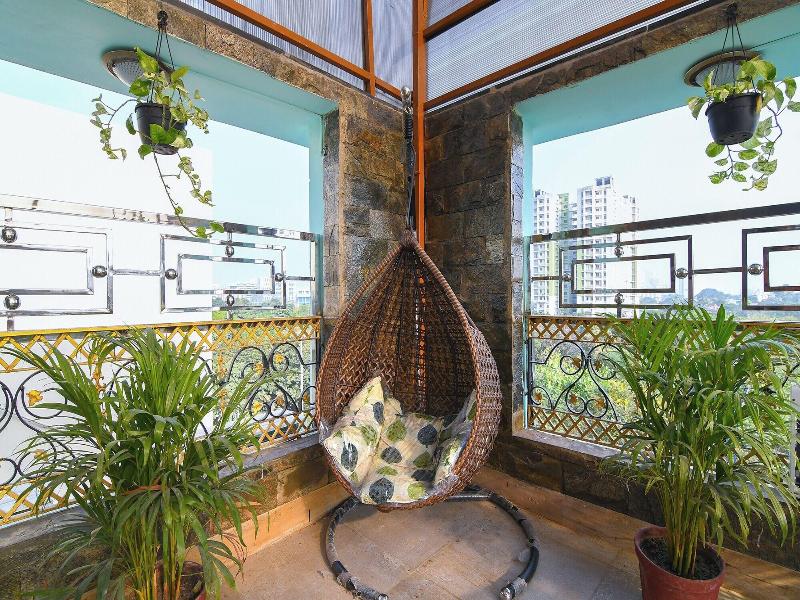 Fabhotel Prime Familto image