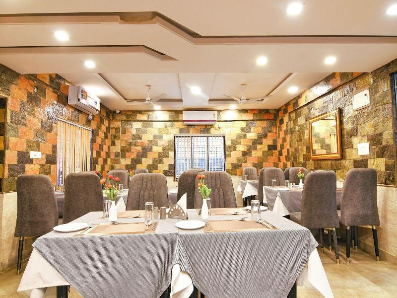 Fabhotel Prime Familto image