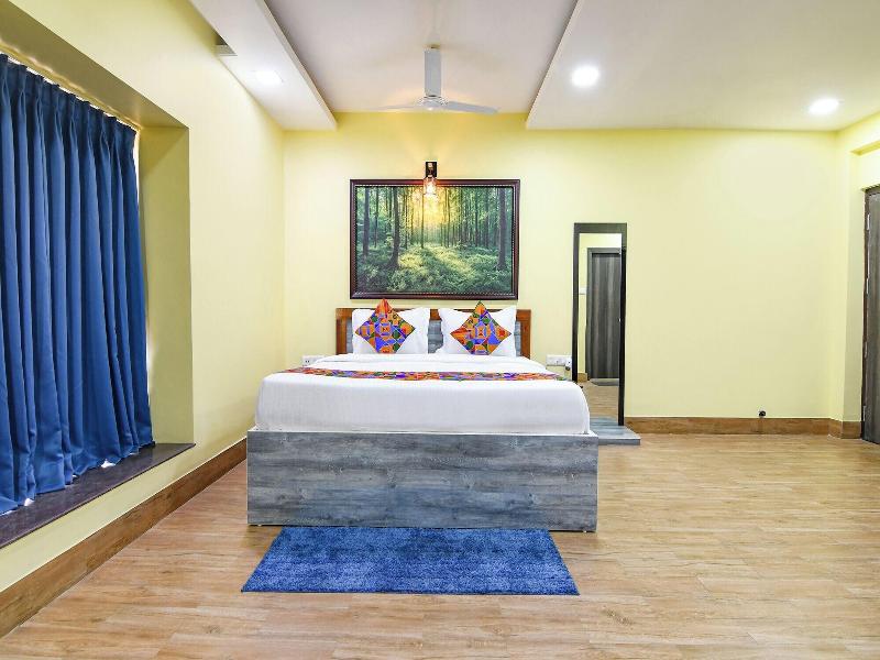 Fabhotel Prime Familto image