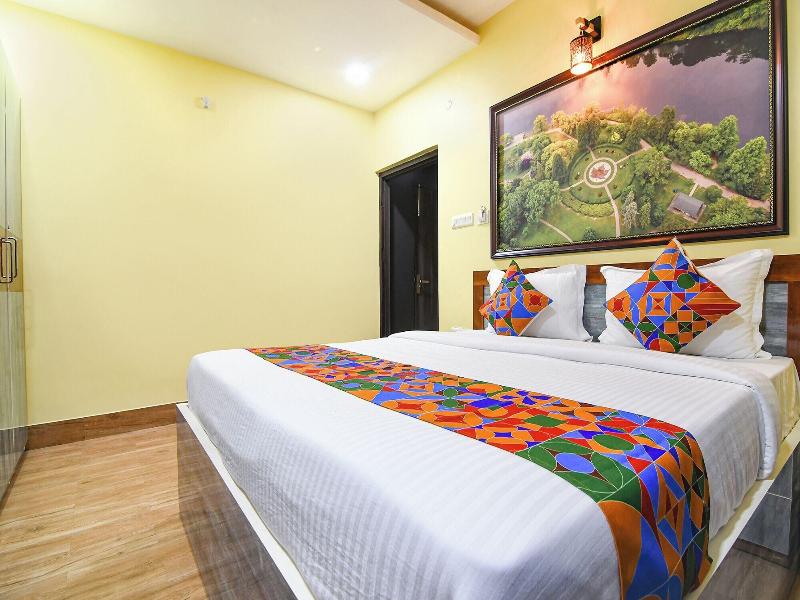 Fabhotel Prime Familto image