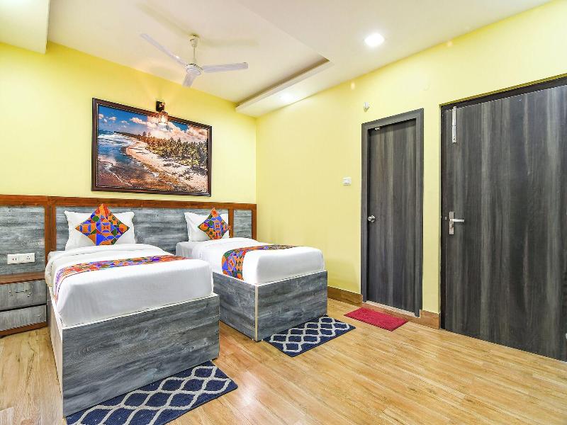 Fabhotel Prime Familto image