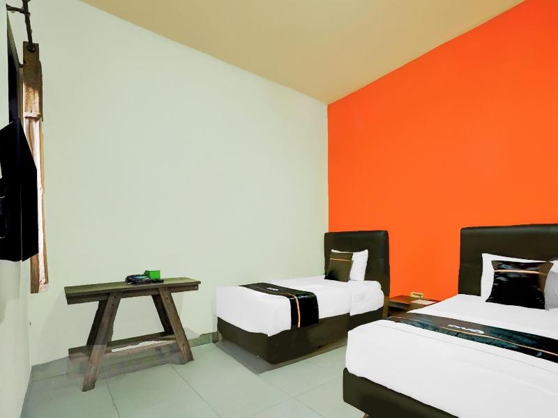 Hotel O 76 Gayungsari image