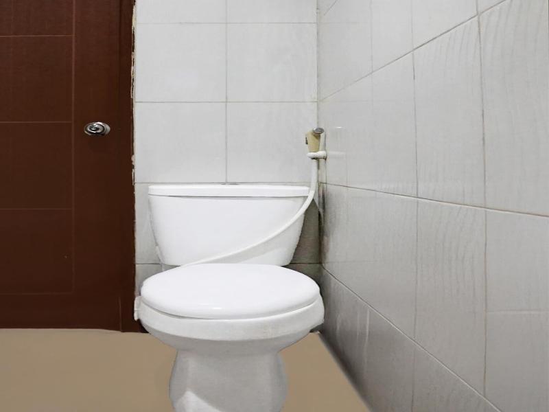 Hotel O 76 Gayungsari image