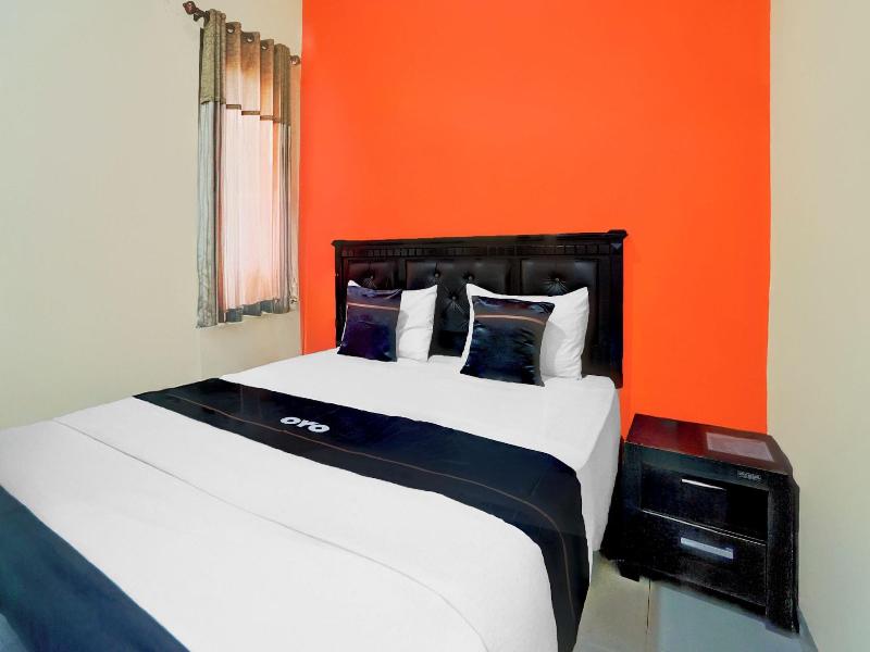 Hotel O 76 Gayungsari image