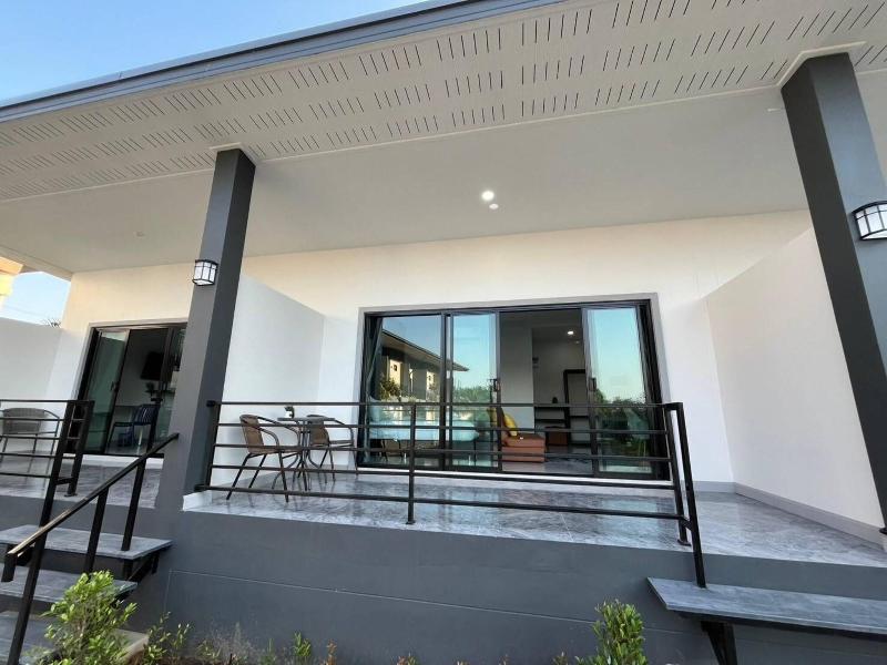 Hillside Premium Hotel image