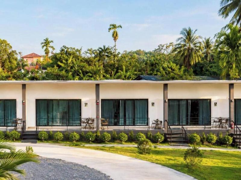 Hillside Premium Hotel image