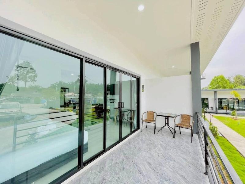 Hillside Premium Hotel image