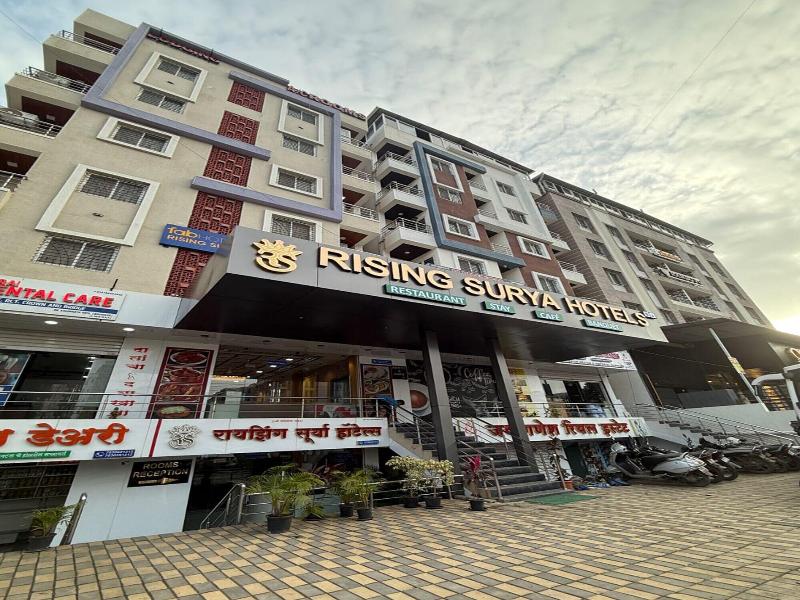Fabhotel Rising Surya image