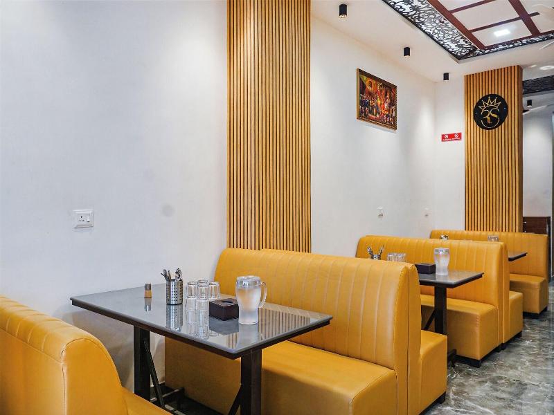 Fabhotel Rising Surya image