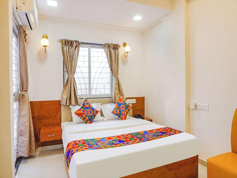 Fabhotel Rising Surya image
