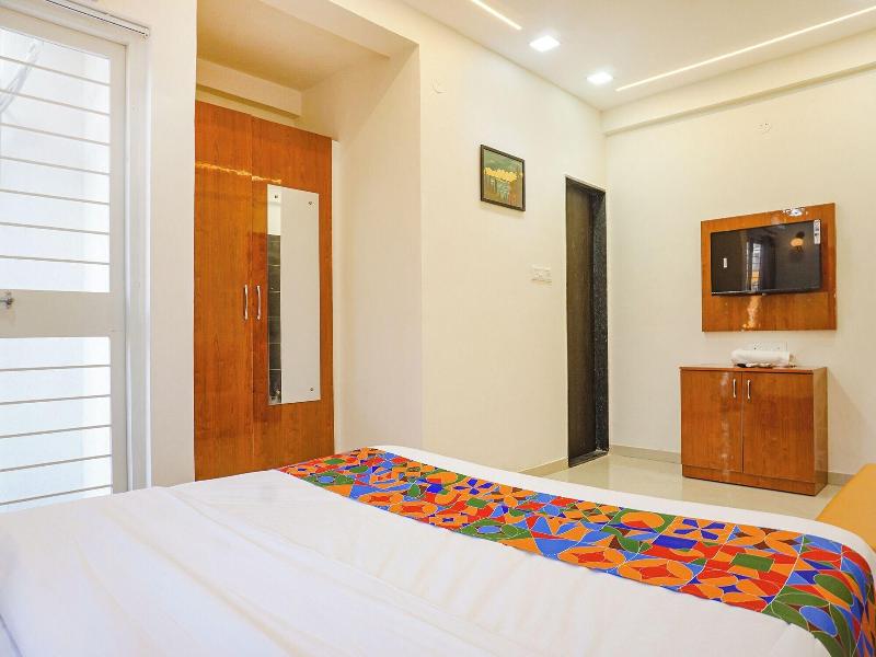 Fabhotel Rising Surya image