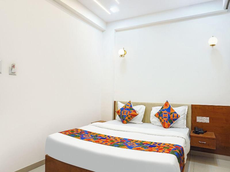 Fabhotel Rising Surya image