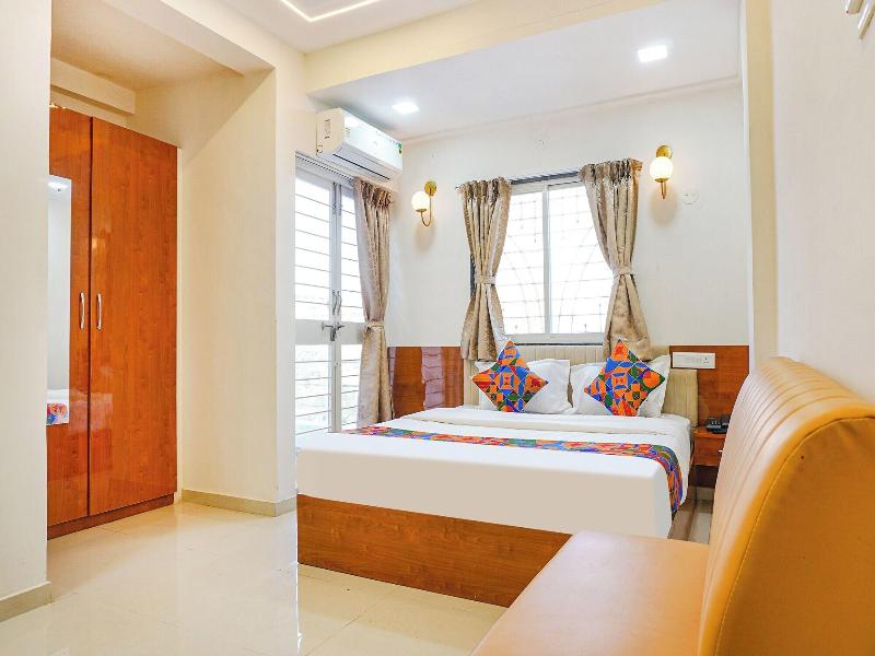 Fabhotel Rising Surya image