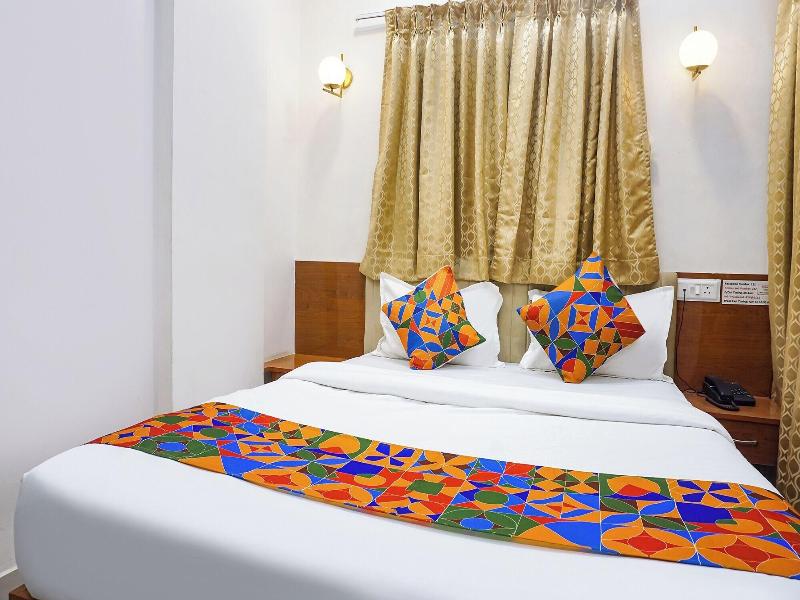Fabhotel Rising Surya image