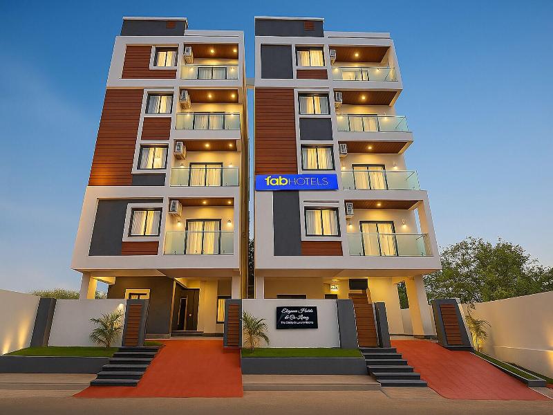 Fabhotel Elegance — general view