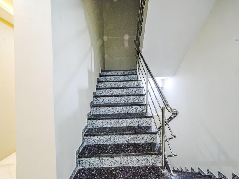 Fabhotel Ssr Ikon Suites