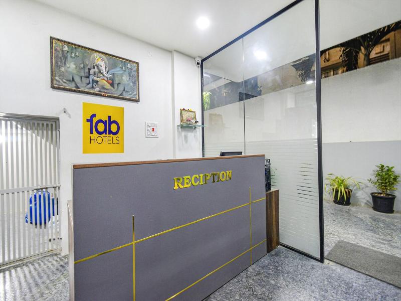 Fabhotel Ssr Ikon Suites