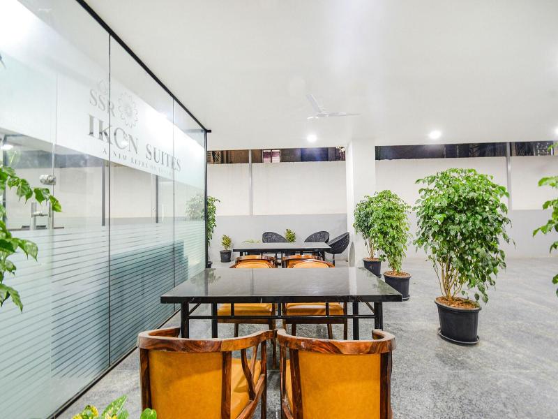 Fabhotel Ssr Ikon Suites