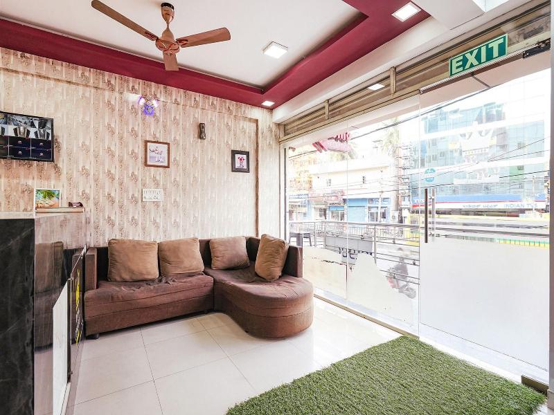 Fabhotel Royal Comfort Madiwala image