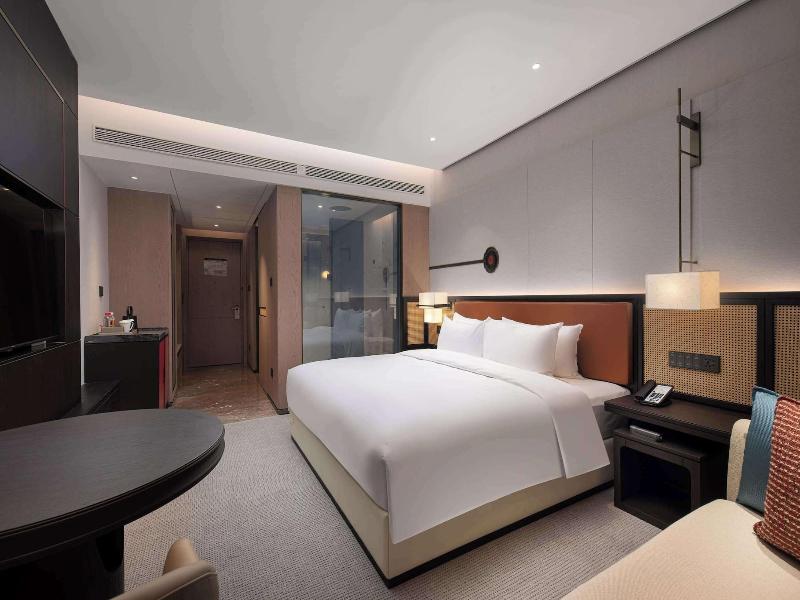 Ramada By Wyndham Huangshan Xiuning image