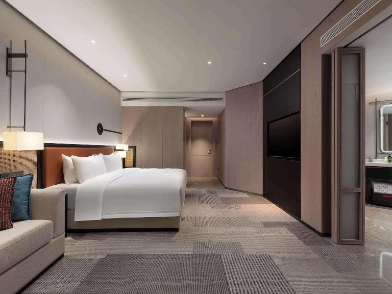 Ramada By Wyndham Huangshan Xiuning image