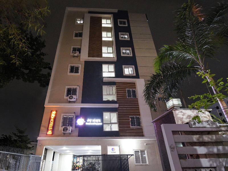 Fabhotel Joy Stayz — general view