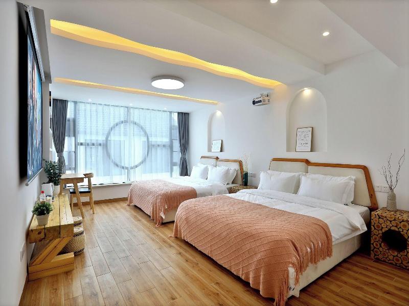 Shanghai Monegative Time Garden Hotel image